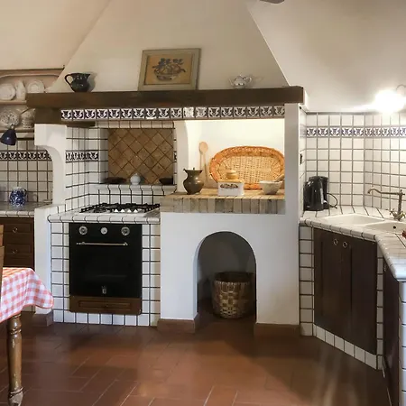 Rosa Bianca By Interhome Daire Poggibonsi